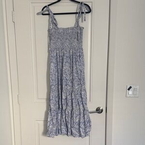 Chic Blue Patterned Maxi Dress